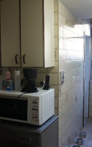 Apartamento à venda com 90m², 2 quartos e 1 vaga Apartamento à venda com 90m², 2 quartos e 1 vagaCozinha