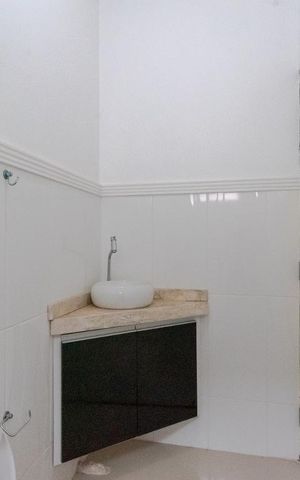 Casa à venda com 890m², 5 quartos e 7 vagas Casa à venda com 890m², 5 quartos e 7 vagasLavabo