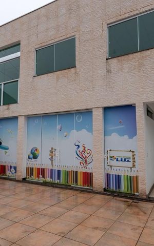 Casa à venda com 890m², 5 quartos e 7 vagas Casa à venda com 890m², 5 quartos e 7 vagasFachada