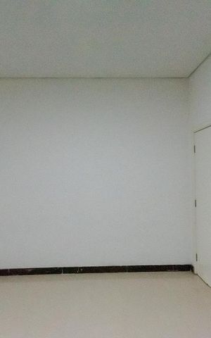 Casa à venda com 890m², 5 quartos e 7 vagas Casa à venda com 890m², 5 quartos e 7 vagasQuarto