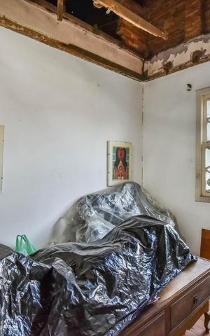 Casa à venda com 511m², 3 quartos e 4 vagas Casa à venda com 511m², 3 quartos e 4 vagasQuarto