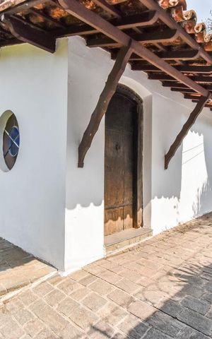 Casa à venda com 511m², 3 quartos e 4 vagas Casa à venda com 511m², 3 quartos e 4 vagasÁrea Externa