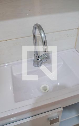 Studio para alugar com 27m², 1 quarto e sem vaga Studio para alugar com 27m², 1 quarto e sem vagaBanheiro - torneira