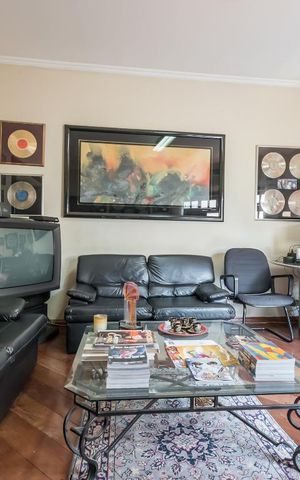 Casa para alugar com 350m², 3 quartos e sem vaga Casa para alugar com 350m², 3 quartos e sem vagaSala Piso 2