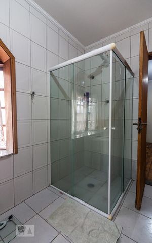 Casa à venda com 286m², 3 quartos e 2 vagas Casa à venda com 286m², 3 quartos e 2 vagasBanheiro da Suite 1