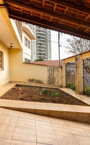 Casa à venda com 286m², 3 quartos e 2 vagas Casa à venda com 286m², 3 quartos e 2 vagasGaragem