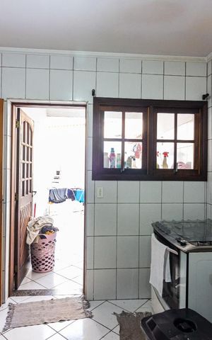 Casa à venda com 286m², 3 quartos e 2 vagas Casa à venda com 286m², 3 quartos e 2 vagasCozinha