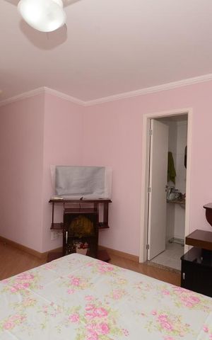 Apartamento à venda com 102m², 4 quartos e 2 vagasSuíte