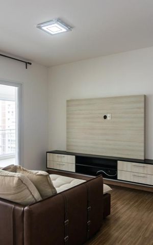 Apartamento à venda com 162m², 4 quartos e 3 vagas Apartamento à venda com 162m², 4 quartos e 3 vagasSala
