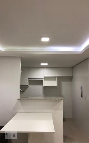 Apartamento à venda com 44m², 2 quartos e 1 vaga Apartamento à venda com 44m², 2 quartos e 1 vagaSala