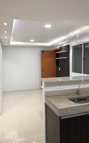 Apartamento à venda com 44m², 2 quartos e 1 vaga Apartamento à venda com 44m², 2 quartos e 1 vagaCozinha
