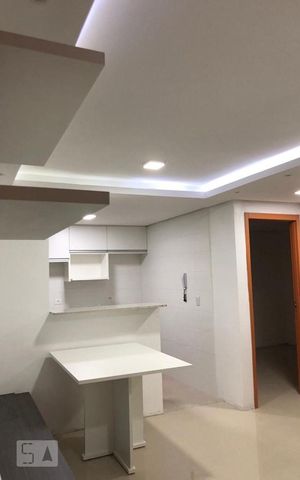 Apartamento à venda com 44m², 2 quartos e 1 vaga Apartamento à venda com 44m², 2 quartos e 1 vagaSala