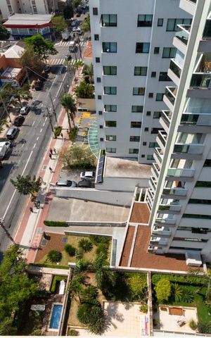 Apartamento para alugar com 98m², 3 quartos e 2 vagasVista