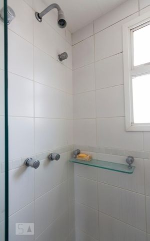 Apartamento para alugar com 98m², 3 quartos e 2 vagasBanheiro Social