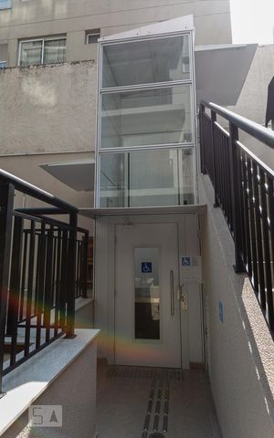 Apartamento à venda com 91m², 3 quartos e 2 vagas Apartamento à venda com 91m², 3 quartos e 2 vagasElevador