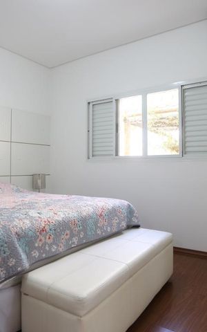Casa à venda com 600m², 5 quartos e 8 vagasSuíte 2