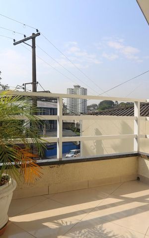 Casa à venda com 600m², 5 quartos e 8 vagasSacada da Sala