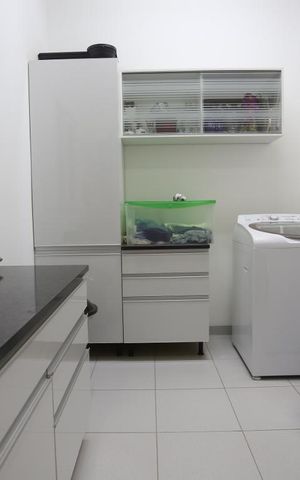 Casa à venda com 600m², 5 quartos e 8 vagasÁrea de Serviço