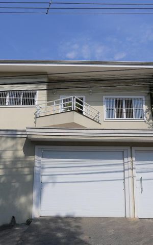 Casa à venda com 600m², 5 quartos e 8 vagasFachada da Casa