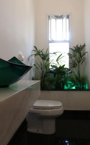 Casa à venda com 600m², 5 quartos e 8 vagasLavabo