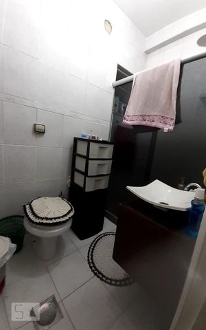 Apartamento à venda com 60m², 2 quartos e sem vaga Apartamento à venda com 60m², 2 quartos e sem vagabanheiro