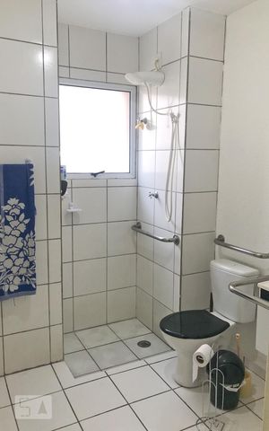 Apartamento à venda com 49m², 2 quartos e 1 vaga Apartamento à venda com 49m², 2 quartos e 1 vagaBanheiro