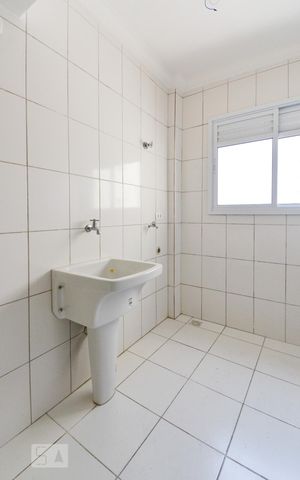 Apartamento à venda com 66m², 2 quartos e 2 vagas Apartamento à venda com 66m², 2 quartos e 2 vagasÁrea de Serviço