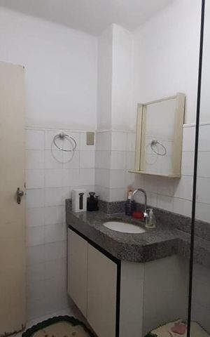 Apartamento à venda com 93m², 2 quartos e sem vaga Apartamento à venda com 93m², 2 quartos e sem vagaBanheiro