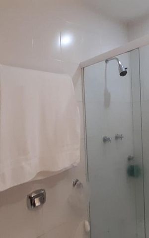Apartamento à venda com 93m², 2 quartos e sem vaga Apartamento à venda com 93m², 2 quartos e sem vagaBanheiro