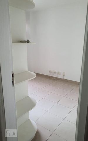 Apartamento à venda com 240m², 3 quartos e sem vaga Apartamento à venda com 240m², 3 quartos e sem vagaQuarto Suíte