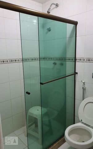 Apartamento à venda com 240m², 3 quartos e sem vaga Apartamento à venda com 240m², 3 quartos e sem vagaBanheiro