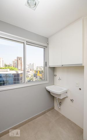 Apartamento à venda com 47m², 1 quarto e 1 vagaÁrea de Serviço