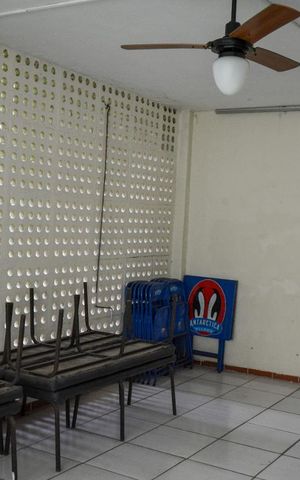 Apartamento à venda com 50m², 1 quarto e sem vagaÁrea comum - Salão de festas