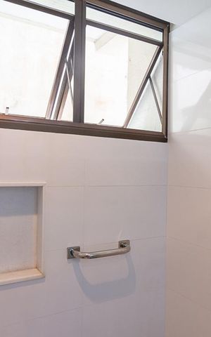 Apartamento à venda com 572m², 4 quartos e 3 vagasBanheiro da Suíte Master