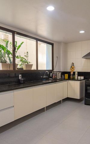 Apartamento à venda com 572m², 4 quartos e 3 vagasCozinha 