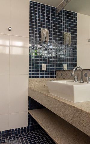 Apartamento à venda com 572m², 4 quartos e 3 vagasBanheiro Suite 3