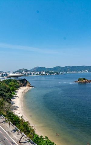 Apartamento à venda com 572m², 4 quartos e 3 vagasVista da Cobertura