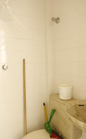 Apartamento à venda com 347m², 4 quartos e 2 vagasBanheiro de Serviços