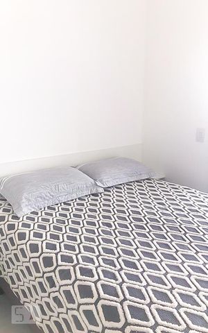 Apartamento à venda com 37m², 1 quarto e 1 vaga Apartamento à venda com 37m², 1 quarto e 1 vagaStudio