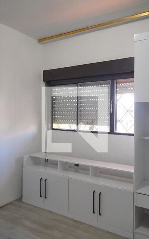 Casa para alugar com 150m², 3 quartos e 2 vagas Casa para alugar com 150m², 3 quartos e 2 vagasQuarto 1