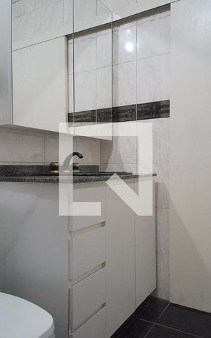 Casa para alugar com 150m², 3 quartos e 2 vagas Casa para alugar com 150m², 3 quartos e 2 vagasBanheiro