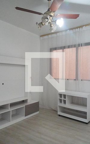 Casa para alugar com 150m², 3 quartos e 2 vagas Casa para alugar com 150m², 3 quartos e 2 vagasSala 2