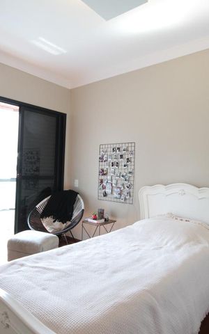 Apartamento à venda com 114m², 3 quartos e 3 vagasQuarto 2