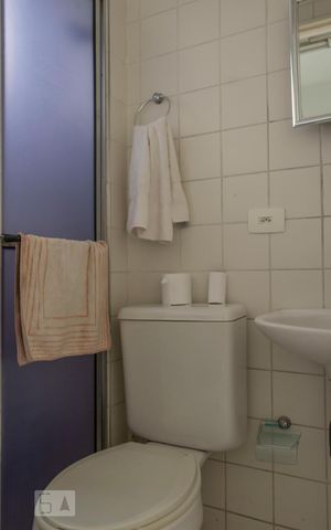Apartamento à venda com 140m², 4 quartos e 3 vagasBanheiro 5