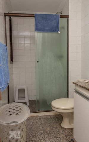 Apartamento à venda com 140m², 4 quartos e 3 vagasBanheiro 1
