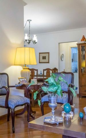 Apartamento à venda com 140m², 4 quartos e 3 vagasSala
