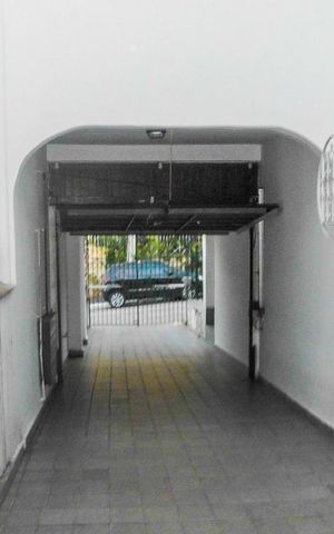 Casa à venda com 290m², 5 quartos e 5 vagasQuintal