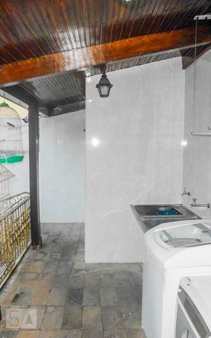 Casa à venda com 290m², 5 quartos e 5 vagasÁrea de Serviço