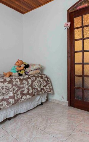 Casa à venda com 280m², 3 quartos e 1 vaga Casa à venda com 280m², 3 quartos e 1 vagaQuarto 2