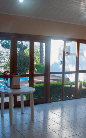 Casa de condomínio à venda com 250m², 3 quartos e 1 vaga Casa de condomínio à venda com 250m², 3 quartos e 1 vagaÁrea comum - Salão de festas